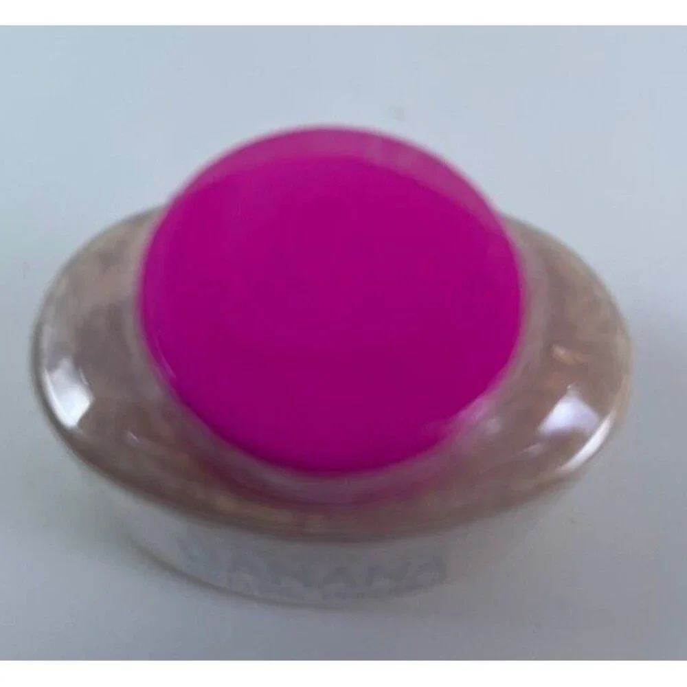 Beauty Creations this container